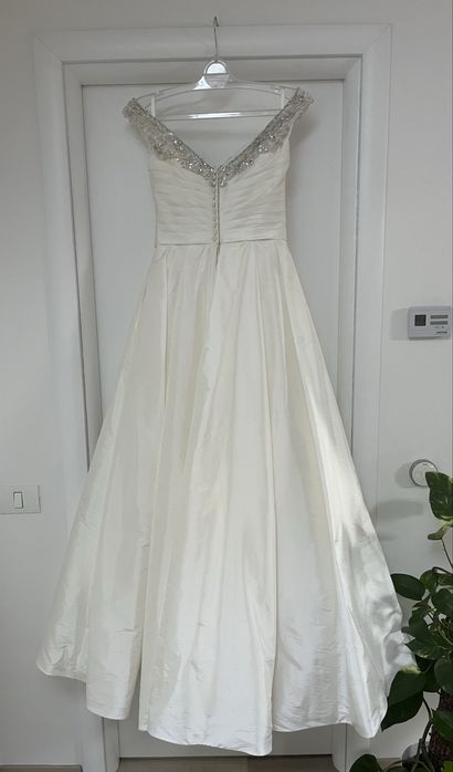 Rochie de mireasa ivoar, din tafta cu buzunare