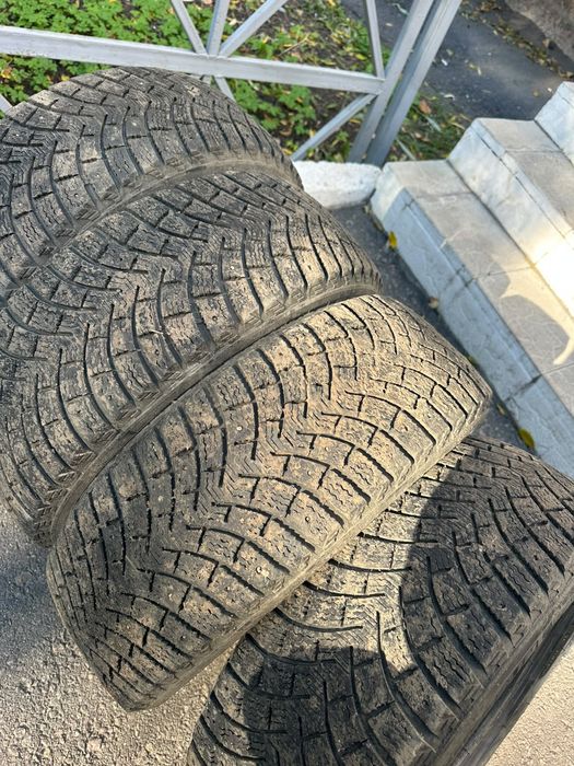 Продам шины Michelin