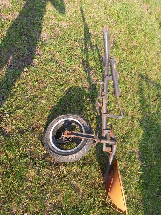 Căruț bertolini cum se vede în poză