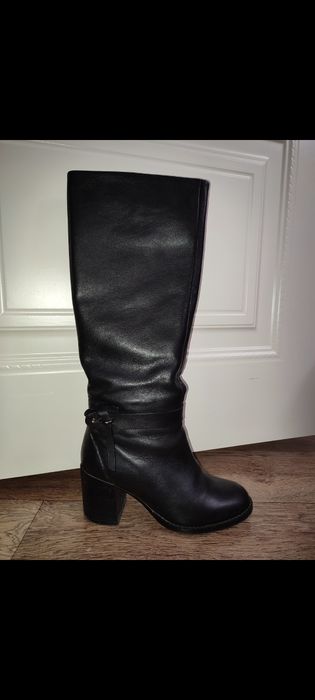 Срочно кожанные сапоги