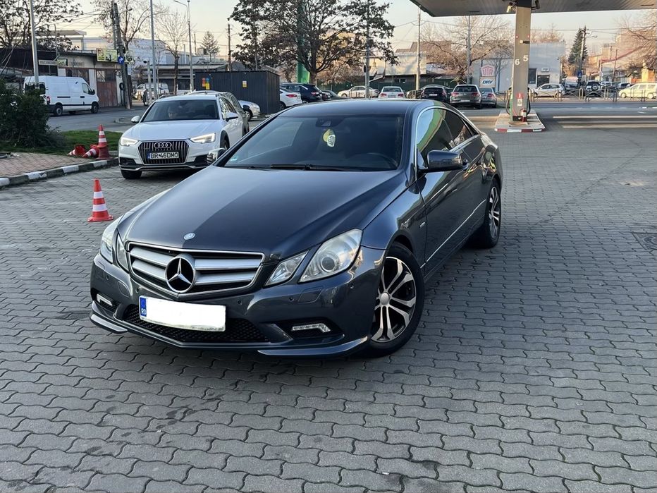 Mercedes E 200 Coupe