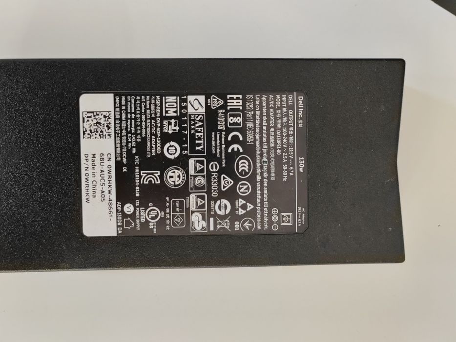 Docking Station universal Dell D6000 plus  încărcător de 130W