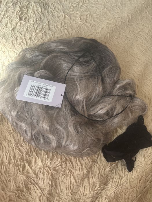 Продам парик новый