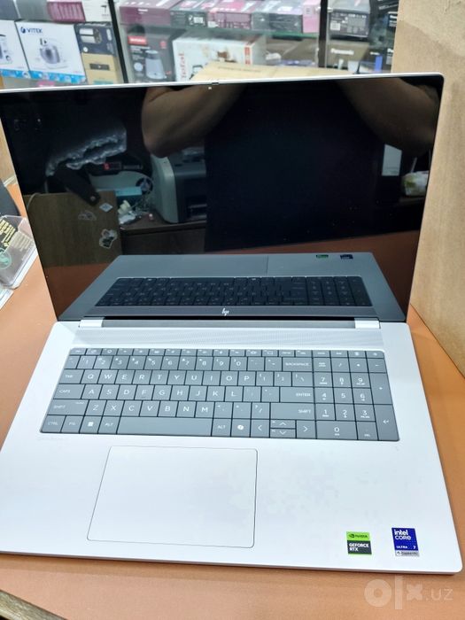 HP OmniBook X NGAI 17-dd0xxx