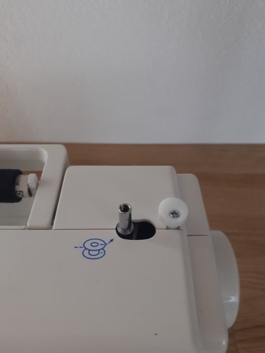 Mașină de cusut Singer