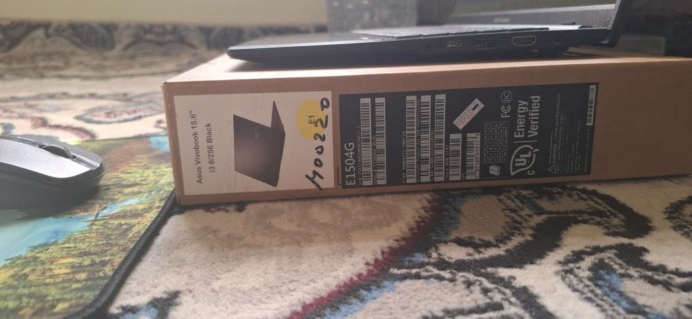 Asus vivobook holati yangidek kop ishlatilmagan