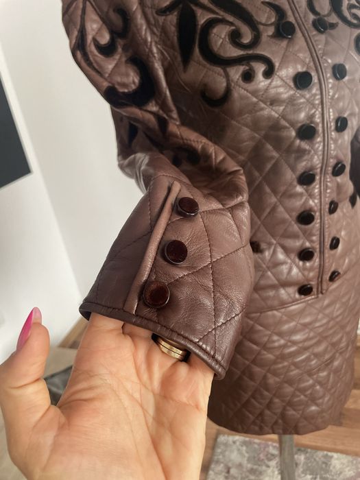 Costum din piele naturala Valentino Garavani