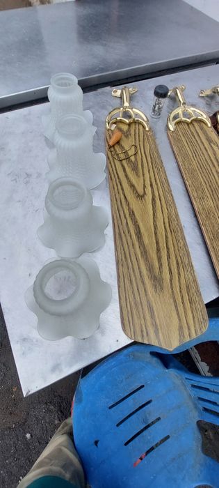 Продам запчасти от люстры - вентилятора