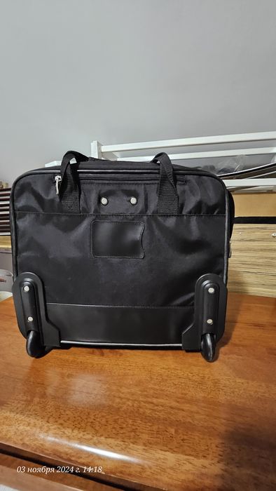 Сумка чемодан ..