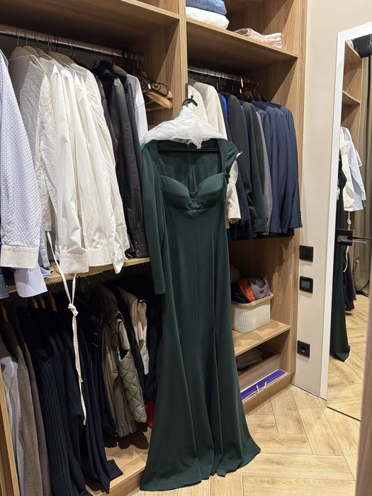 Платья вечерные на выход