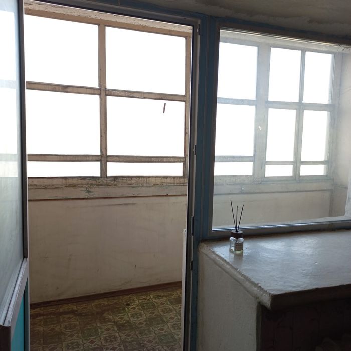 Продам 2х  комнатную квартиру