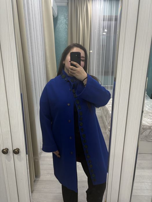 Продам пальто 50 рр