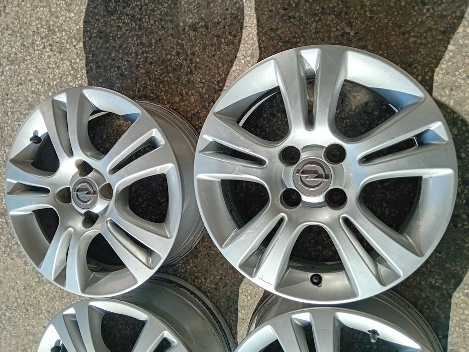 Оригинални алуминиеви джанти 15 цола за Opel