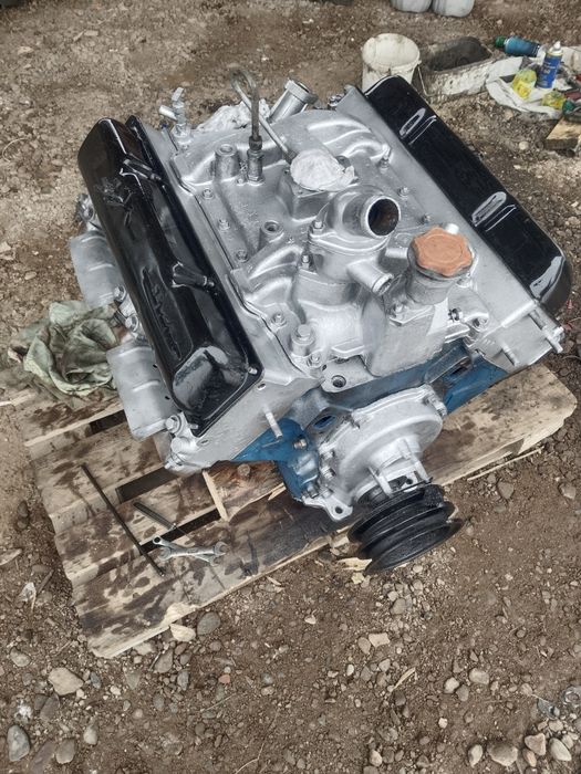 Продам Двигатель на ЗИЛ