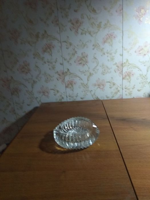 Вазы хрустальные