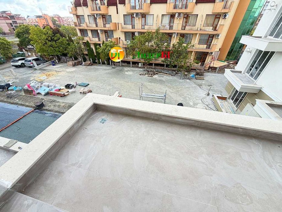 Нов двустаен апартамент без такса поддръжка в La Mer Gold Residence, Несебър