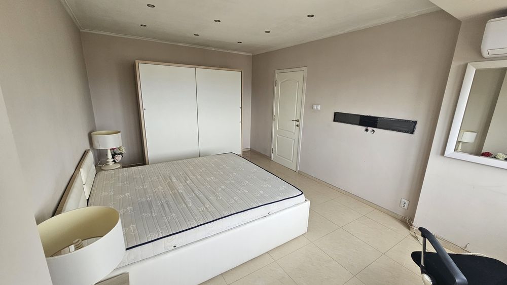 Дава се под наем Двустаен апартамент в София, Красно село - 75 кв.м за 663 € - Снимка #15