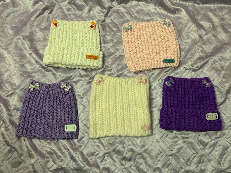 Ръчно изплетени детски шапки