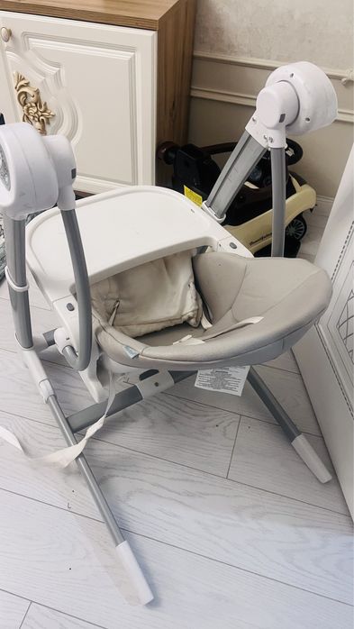 Детский стульчик для кормления