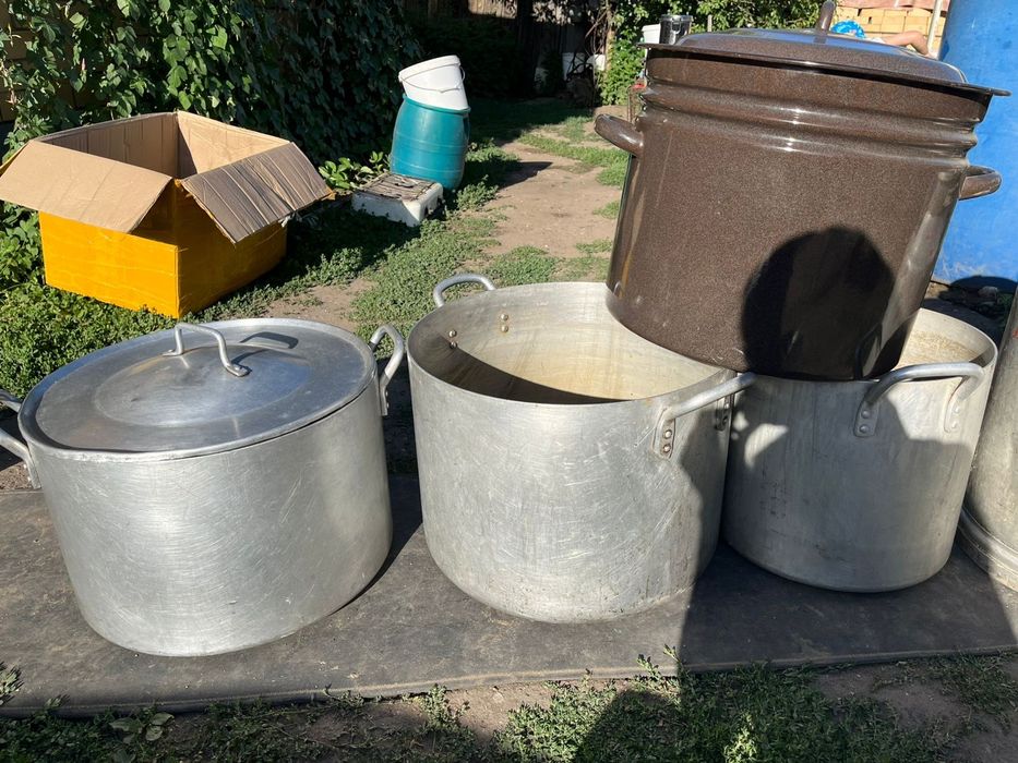 Продам кастрюли, бочки и фляги
