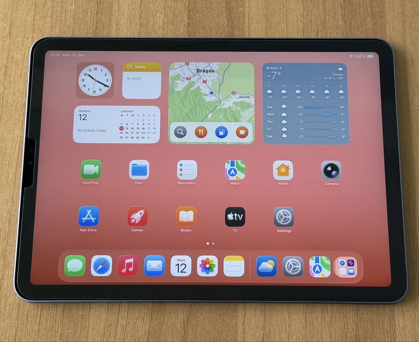 Citeste descrierea!  Apple ipad Air M1 cu bypass perfect functional