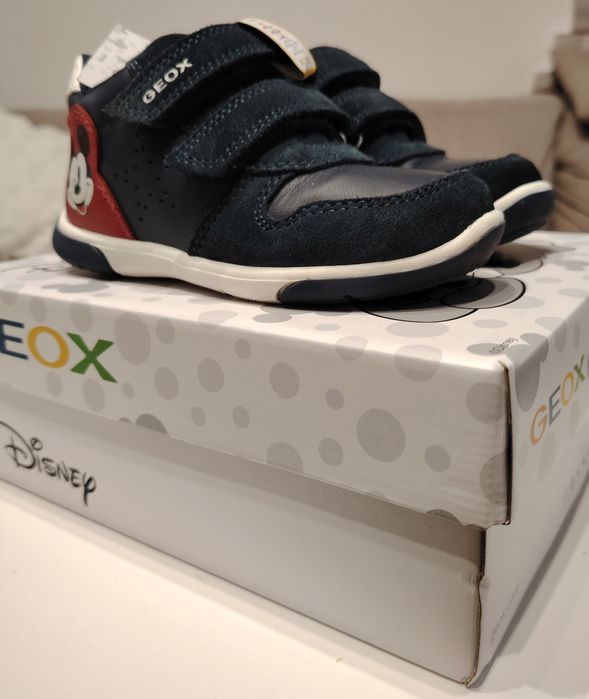 Нови боти Geox размер 26