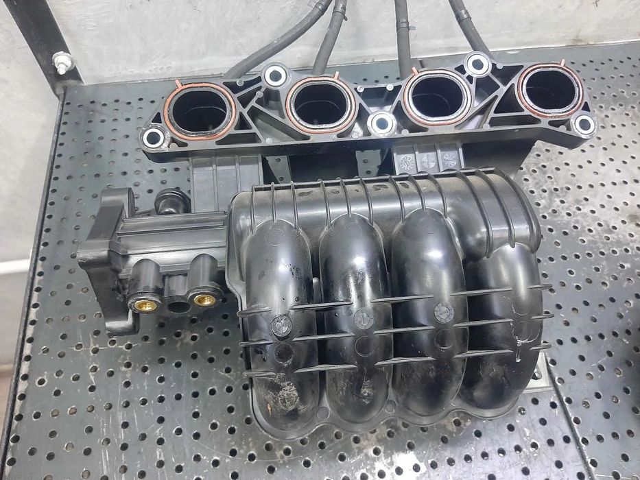 galerie admisie pe gaz cu senzor  4a92 1.6 b mitsubishi asx  2019  0261230299