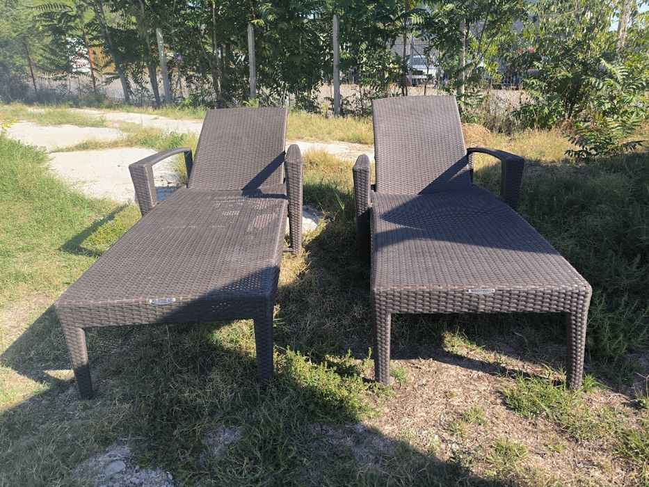 2бр.PVC ратанови шезлонги Мартинели