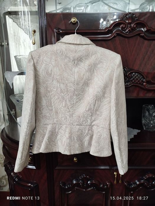 Kostyum yubka bahorgi