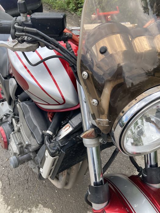 Honda hornet 919