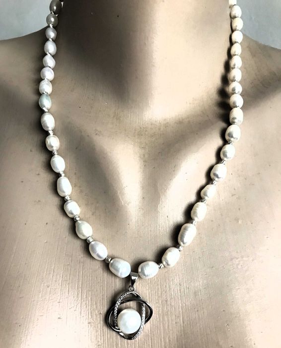 Colier cu perle albe de cultura de 6-8 mm,pandant cu perla si argint