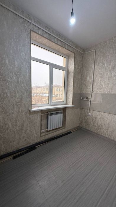 ШРуставели.  2комн/ Сталинка.  3этаж с ремонтом