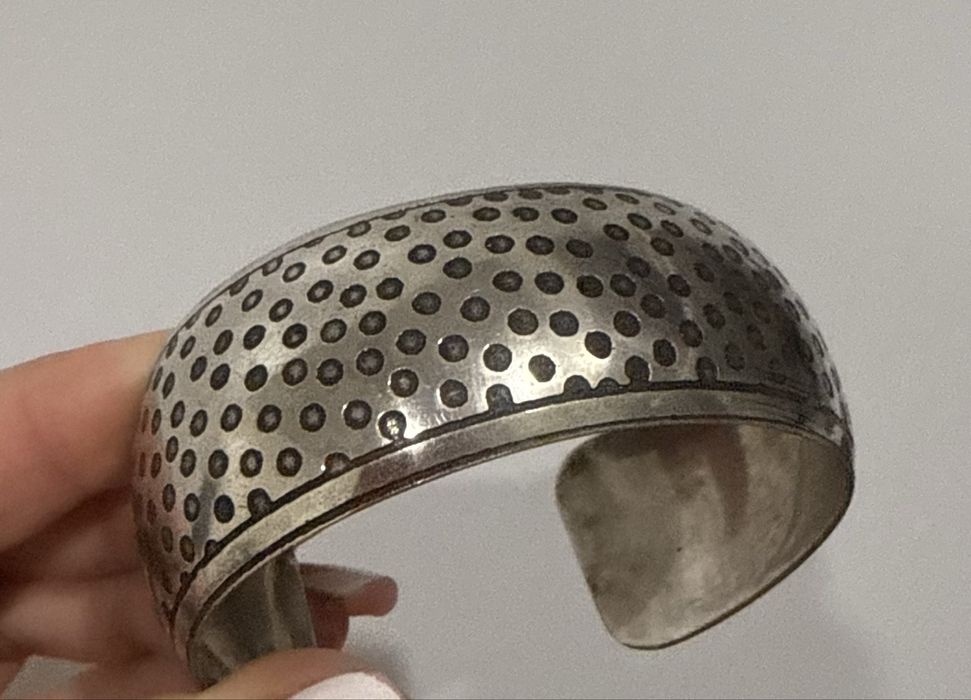 Продам шкатулку с украшениями 3000