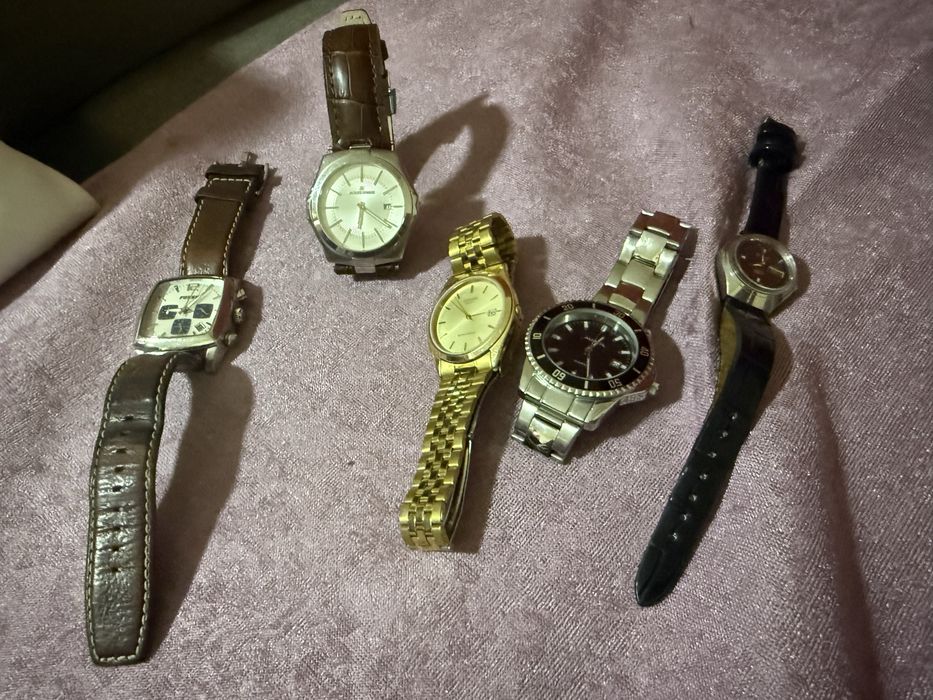 Часовници лот …..