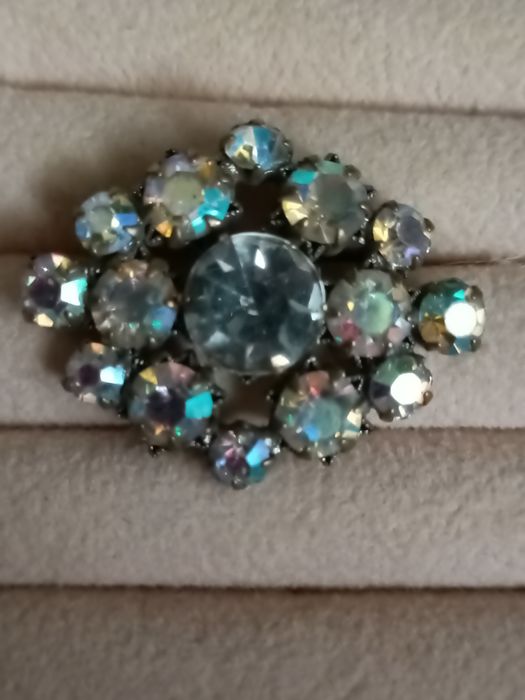 Брошь СССР  чехословакиия яблонекс 50 е г