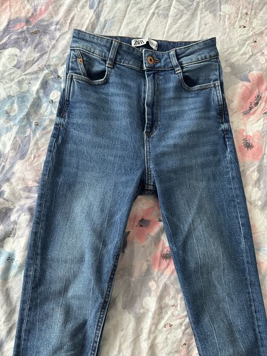 Zara xs/s Дънки с висока талия