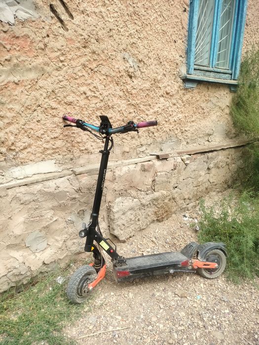 Продам электросамокат