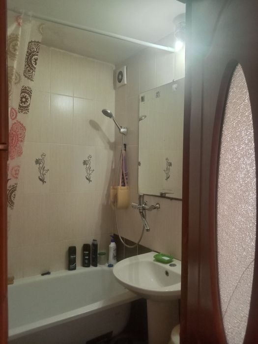 Квартира 4комнатная продам