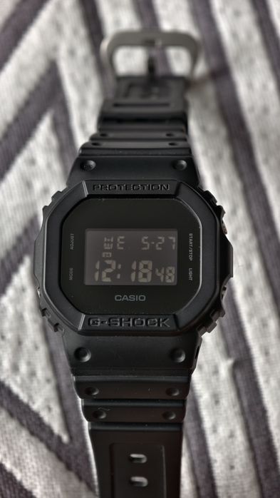 CASIO dw-5600ubb-1er