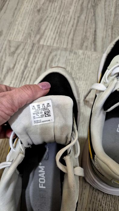 Adidasi confortabili