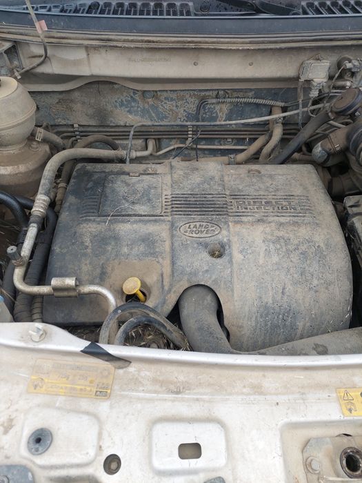 Vând motor 2.0 disel Land rovar freelander 1998-2000.