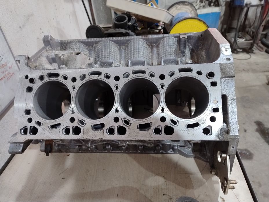 Цилиндров блок от БМВ N63 TU 449кс.