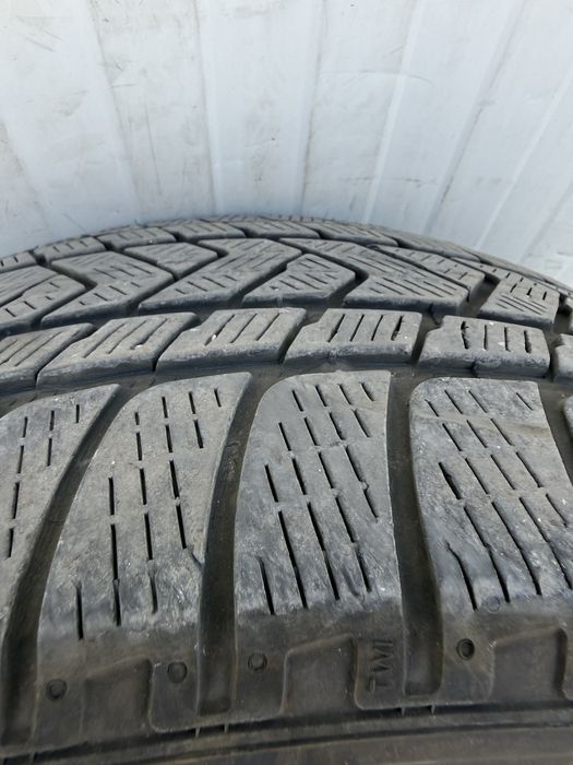Pirelli scorpion 265/45 r20 winter iarna