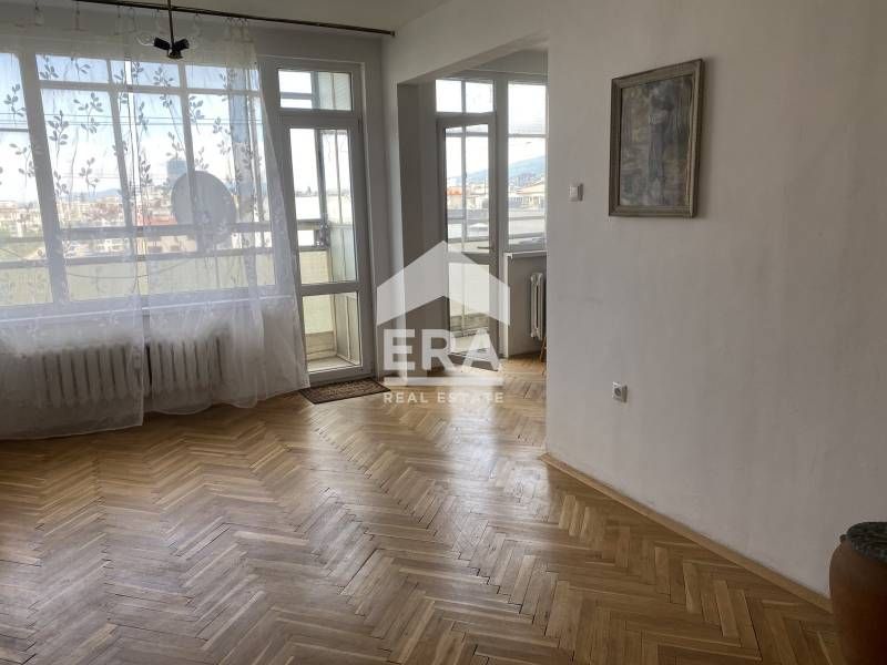 Дава се под наем Двустаен апартамент в София, Борово - 46 кв.м за 357 € - Снимка #2