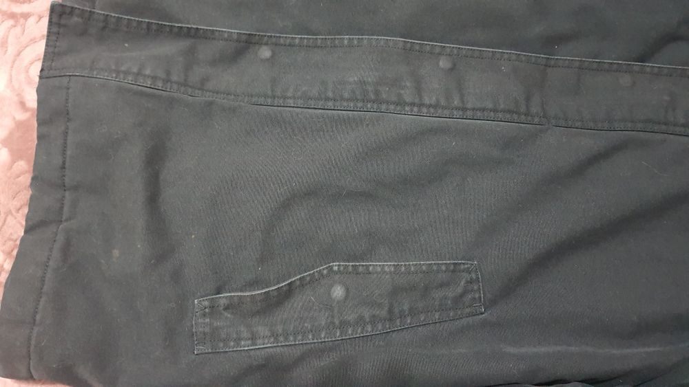 Jachetă de iarnă bărbați RVLT Revolution, cu glugă - neagră