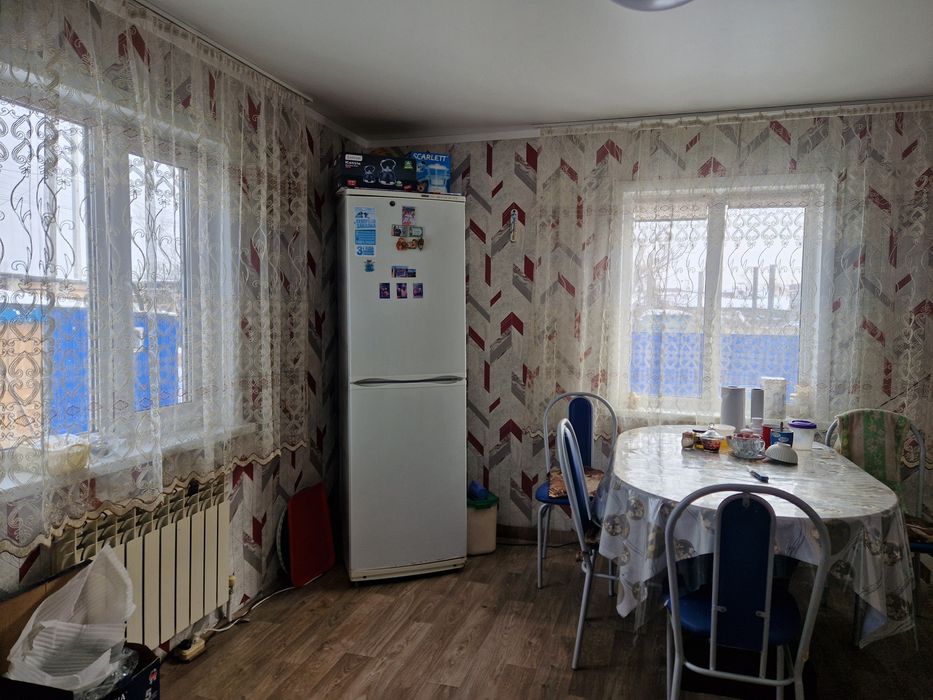 Продам дом с времянкой