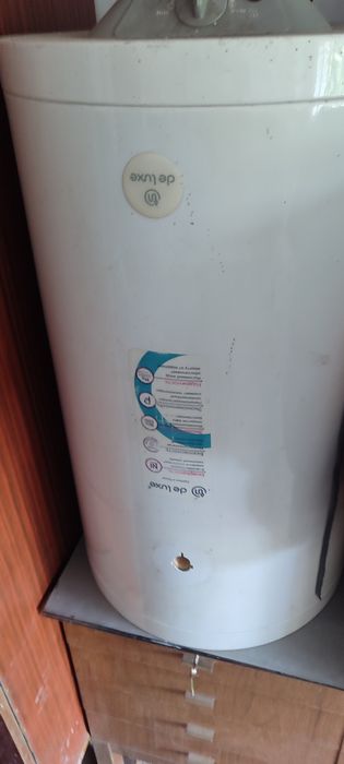 Болер на 80л почти новый 15000