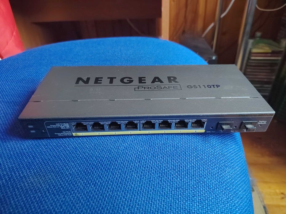 Netgear Prosafe GS110TP v2 POE 8-port Gigabit Smart Switch
