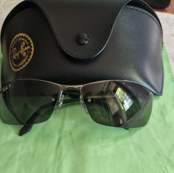 Vand ochelari RayBan unisex, originali, cu etui, practic nepurtati