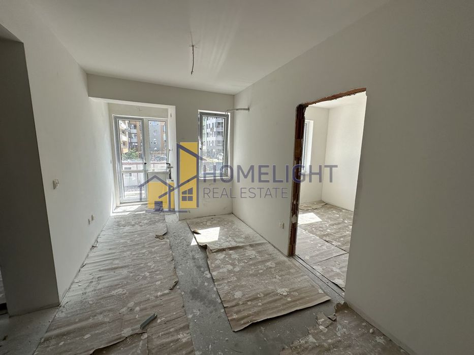 Продава се Тристаен апартамент в София, Малинова долина - 74 кв.м за 1996 €/кв.м - Снимка #2